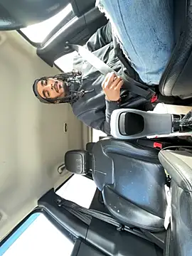 Snapshot of bigjayy1000 chatting on November 3, 5:36 pm bigjayy1000 online show from November 3, 5:36 pm