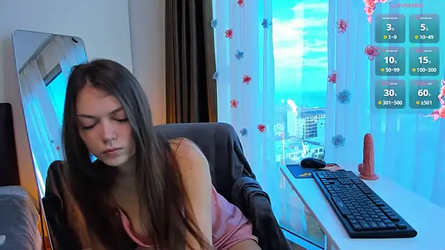 Alice neon online show from December 4, 12:53 am