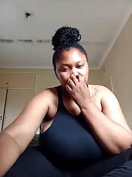 JuicyMilkyTizzy online show from October 20, 9:32 am