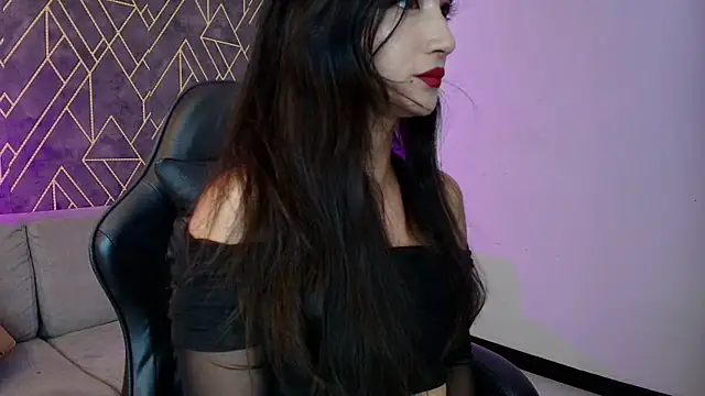 Tahara Romanov online show from April 15, 3:41 pm