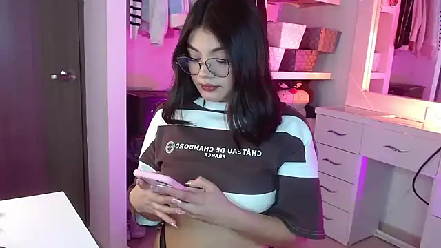  Camilaaa  online show from September 24, 12:52 pm