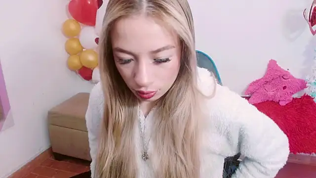 hannah 026 online show from September 15, 12:27 pm