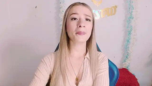 hannah 026 online show from October 7, 1:41 pm