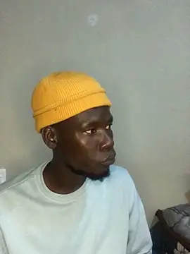 Snapshot of menzix96 chatting on October 9, 4:38 pm menzix96 online show from October 9, 4:38 pm