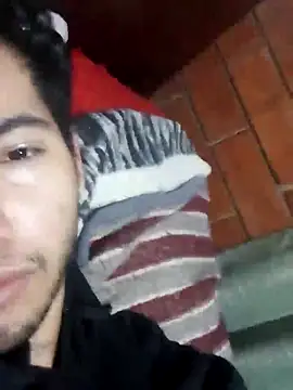 Snapshot of John_los666_hot chatting on March 6, 1:16 am John los666 hot online show from March 6, 1:16 am