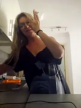 Melody73 online show from September 13, 8:36 am