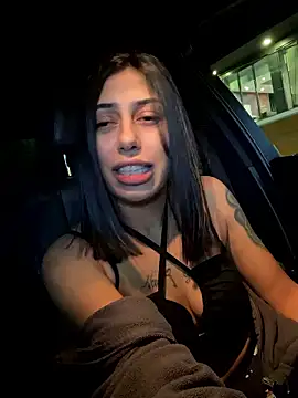 Snapshot of lex-llexiiii27 chatting on January 8, 1:19 am lex-llexiiii27 online show from January 8, 1:19 am