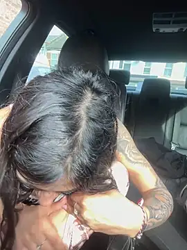 Snapshot of lex-llexiiii27 chatting on March 23, 10:19 am lex-llexiiii27 online show from March 23, 10:19 am