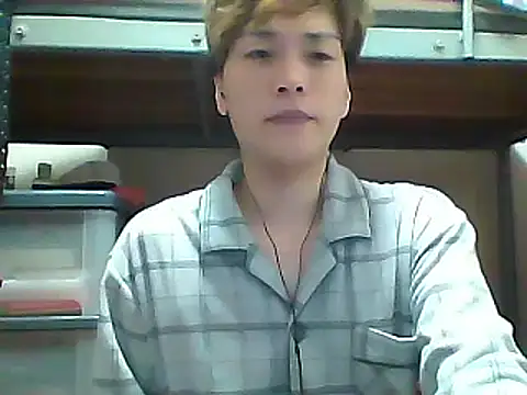 Snapshot of mgnhiroyuki chatting on March 13, 10:47 am mgnhiroyuki online show from March 13, 10:47 am