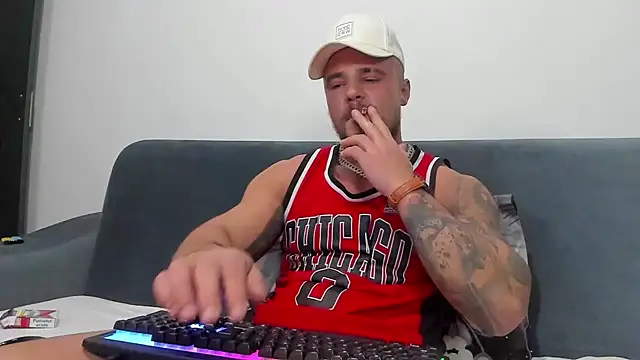 Tiberius hunk online show from March 21, 8:50 pm