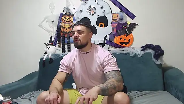 Tiberius hunk online show from October 30, 2:07 pm