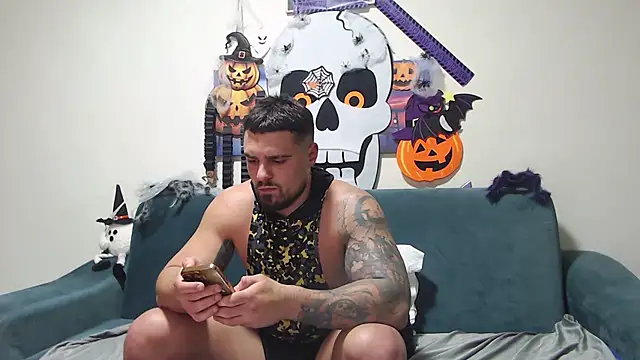 Tiberius hunk online show from November 7, 7:25 pm