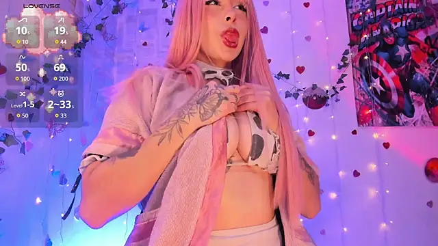 Snapshot of elizabeth_jiing chatting on October 19, 6:41 pm elizabeth jiing online show from October 19, 6:41 pm