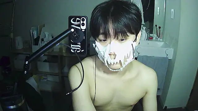 Snapshot of sdamvo2 chatting on February 26, 1:32 pm sdamvo2 online show from February 26, 1:32 pm