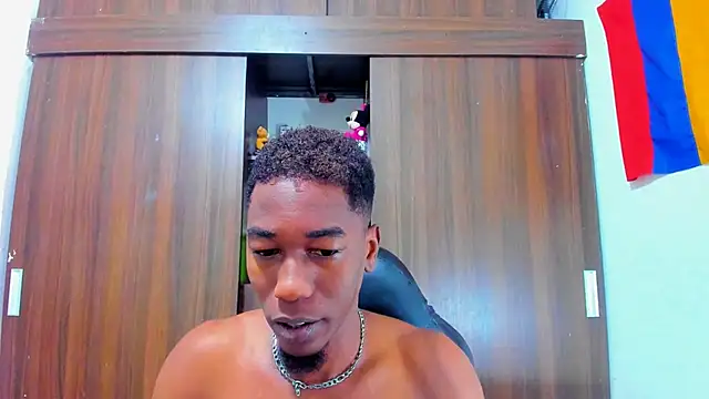 Dreamastercum  online show from March 19, 11:58 am