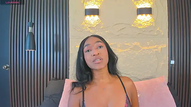 AlexiaAbbey online show from November 10, 7:13 pm