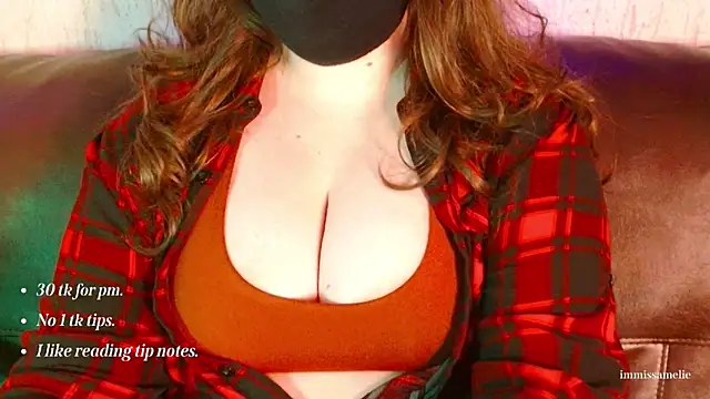 Snapshot of ImMissAmelie chatting on November 7, 12:54 am ImMissAmelie online show from November 7, 12:54 am