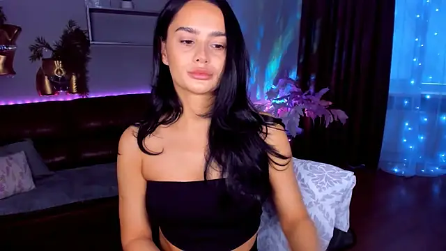 Snapshot of DanaSincere chatting on May 4, 3:57 am DanaSincere online show from May 4, 3:57 am