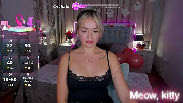 EvaGoddes online show from October 28, 8:07 am