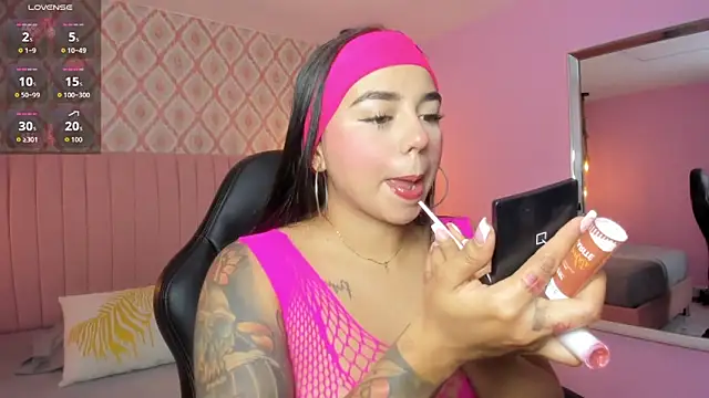 AGATHASMITH5 online show from February 24, 3:15 am