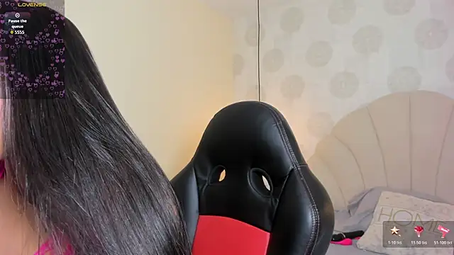 AGATHASMITH5 online show from March 19, 3:21 am