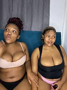 Beyoncex05 online show from September 13, 9:58 pm