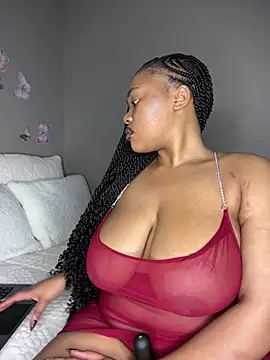 Snapshot of CuteSexyBoobz chatting on July 25, 9:12 pm CuteSexyBoobz online show from July 25, 9:12 pm