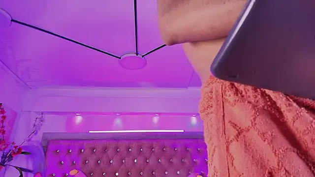 Jonas Rivers online show from October 18, 1:12 pm