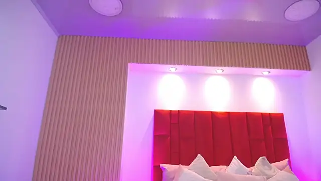 Jonas Rivers online show from April 23, 4:24 am