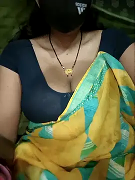 Sexyradha  online show from April 20, 10:11 pm