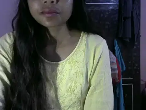 Snapshot of mayra89 chatting on March 18, 3:53 pm mayra89 online show from March 18, 3:53 pm