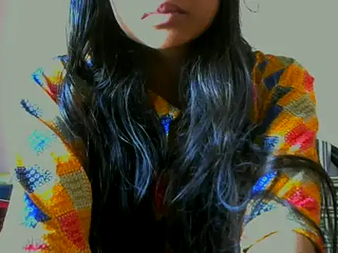 Snapshot of mayra89 chatting on March 28, 3:39 am mayra89 online show from March 28, 3:39 am