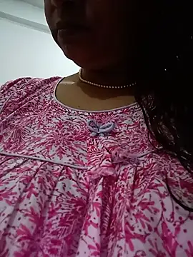 Snapshot of Neha-Bhabhi-Rasily chatting on July 17, 4:08 am Neha-Bhabhi-Rasily online show from July 17, 4:08 am