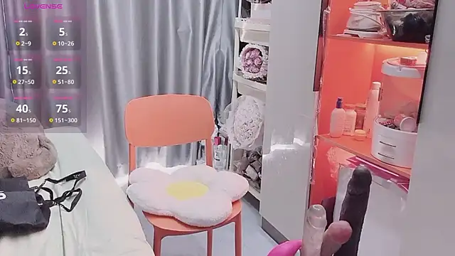 guoguo7777777 online show from September 17, 5:42 am