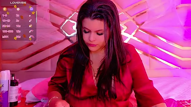 Snapshot of playfulcurvy chatting on October 29, 7:48 pm playfulcurvy online show from October 29, 7:48 pm