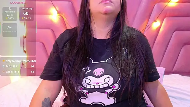 Snapshot of playfulcurvy chatting on November 16, 7:52 pm playfulcurvy online show from November 16, 7:52 pm