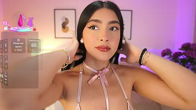 JulesBenett online show from November 3, 11:33 am