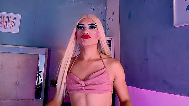 Emily Castillo 1 online show from July 13, 5:10 am