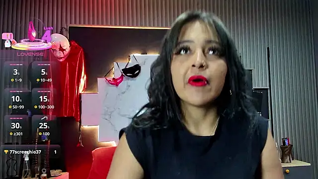 Sarah917 online show from February 5, 7:51 pm