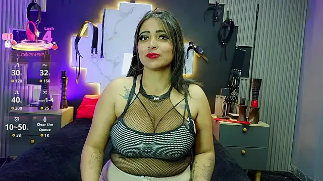 Sarah917 online show from March 6, 7:54 pm