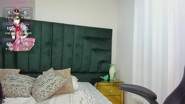 Snapshot of SaskiaGrendel chatting on November 19, 12:10 am SaskiaGrendel online show from November 19, 12:10 am