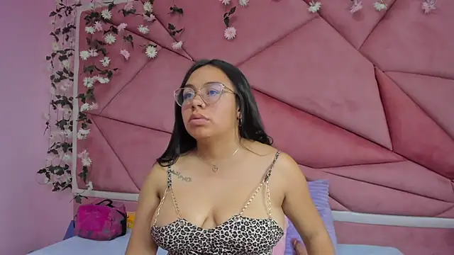  Violeta 18 online show from November 30, 3:21 am