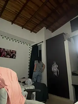 Snapshot of Camil_Lee chatting on March 7, 5:40 am Camil Lee online show from March 7, 5:40 am