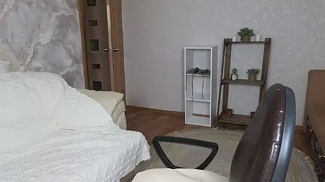 Snapshot of Maya_Mayflower chatting on March 20, 6:31 pm Maya Mayflower online show from March 20, 6:31 pm