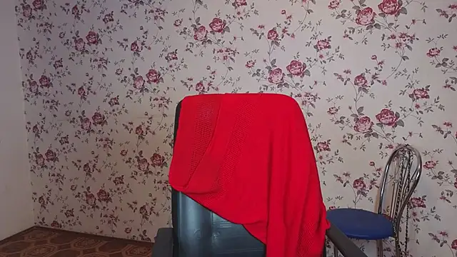 Snapshot of Maya_Mayflower chatting on November 20, 4:01 am Maya Mayflower online show from November 20, 4:01 am