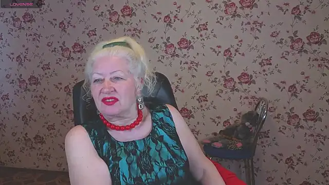 Maya Mayflower online show from April 21, 3:13 am