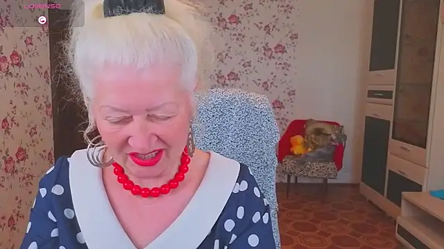 Maya Mayflower online show from June 11, 3:26 am