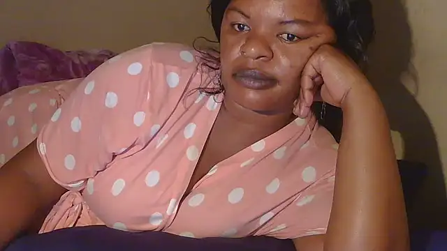 ebony rose11 online show from February 13, 8:45 pm