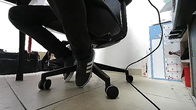 GM51-1988 online show from January 12, 4:23 pm