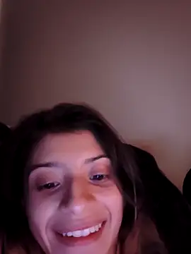 KratosAfroditacs online show from April 5, 7:49 am